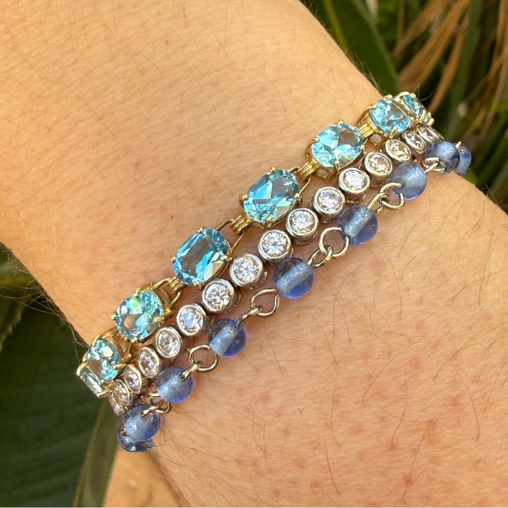 Blue Glass Bead Silver Tone Metal Bracelet